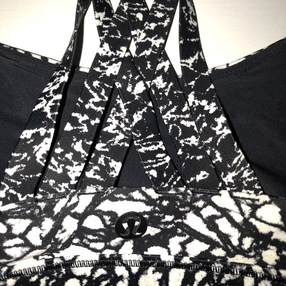 Lululemon swim top - Picture 3 of 3